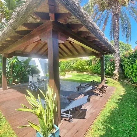 Lejlighed Beachfront 2 Bd & Private Garden Marbella