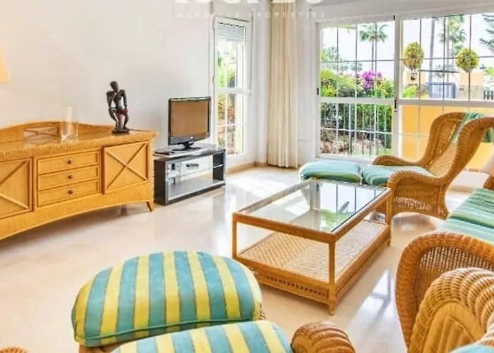 Lejlighed Beachfront 2 Bd & Private Garden Marbella